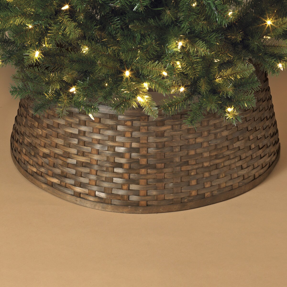 30"W Chipwood Tree Collar