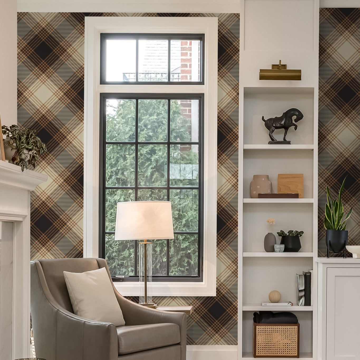 Franklin Wallpaper - 8 FT H X 12.5 FT W P&S