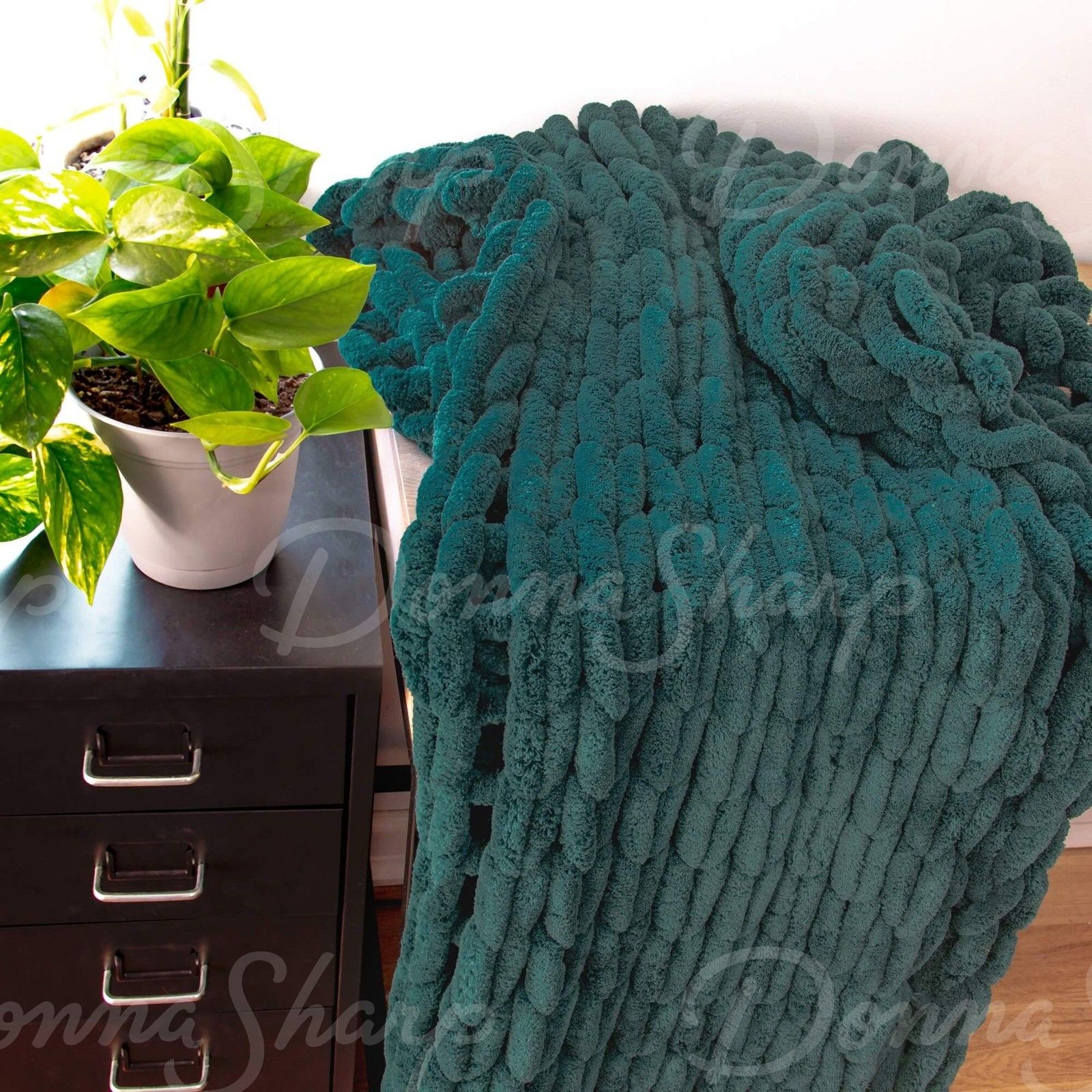 Chenille Knit Throw- Peacock