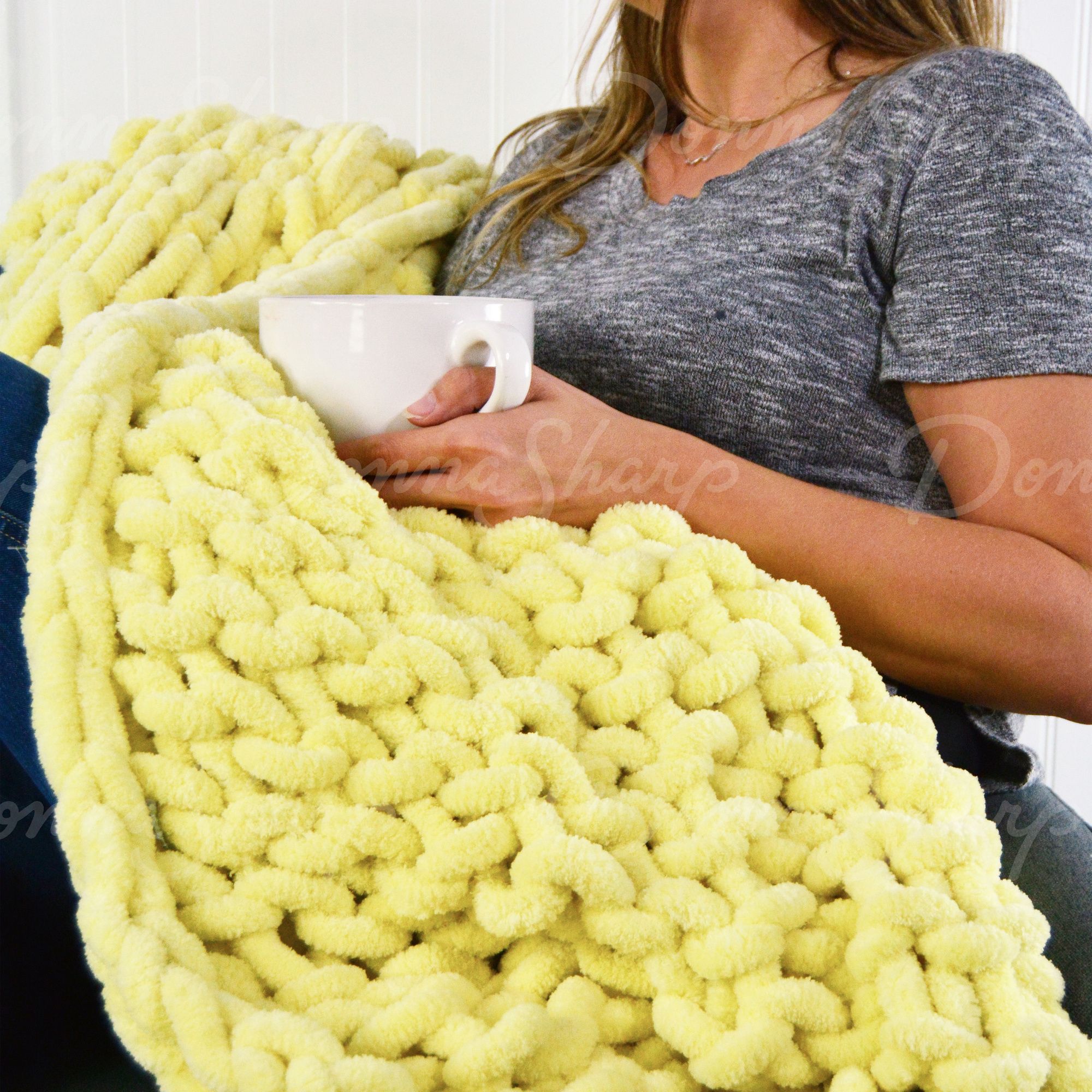 Chenille Knit Throw- Lemon