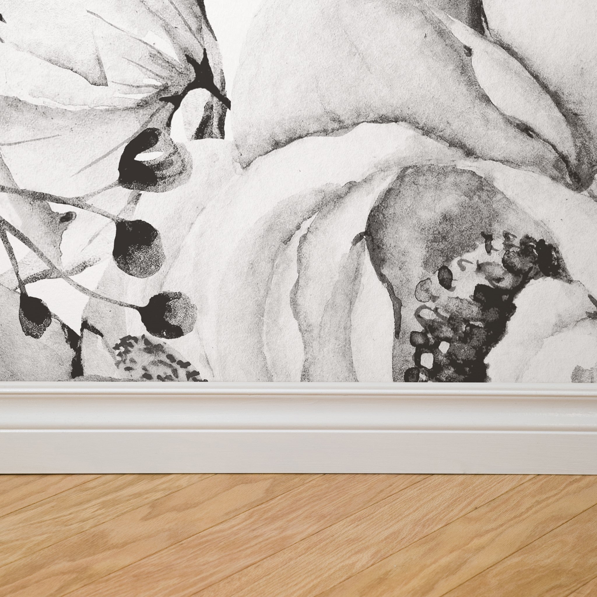 Juliet (Dark) Wallpaper - 14 FT H X 9.5 FT W LUXE