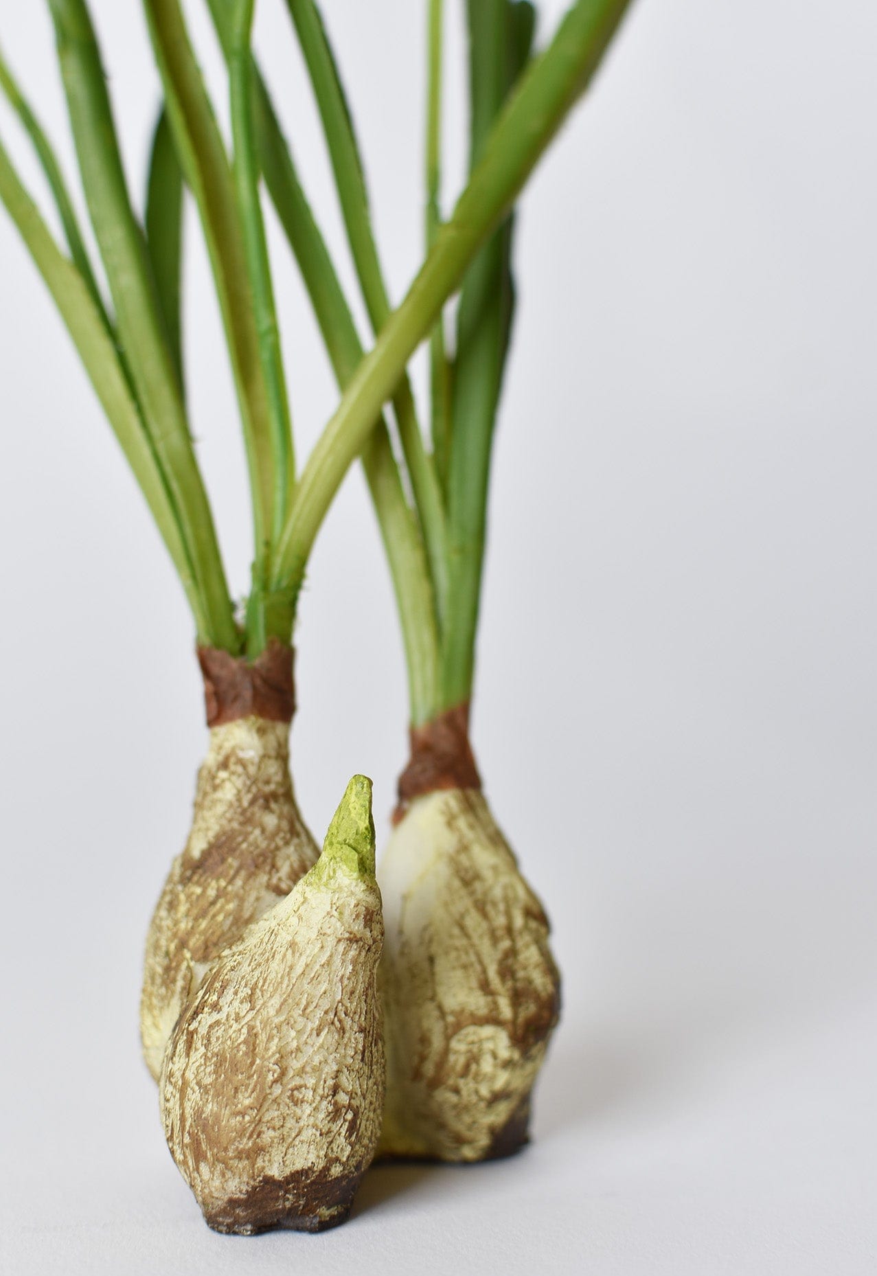 10" Faux Standing Snowdrop w/Bulb