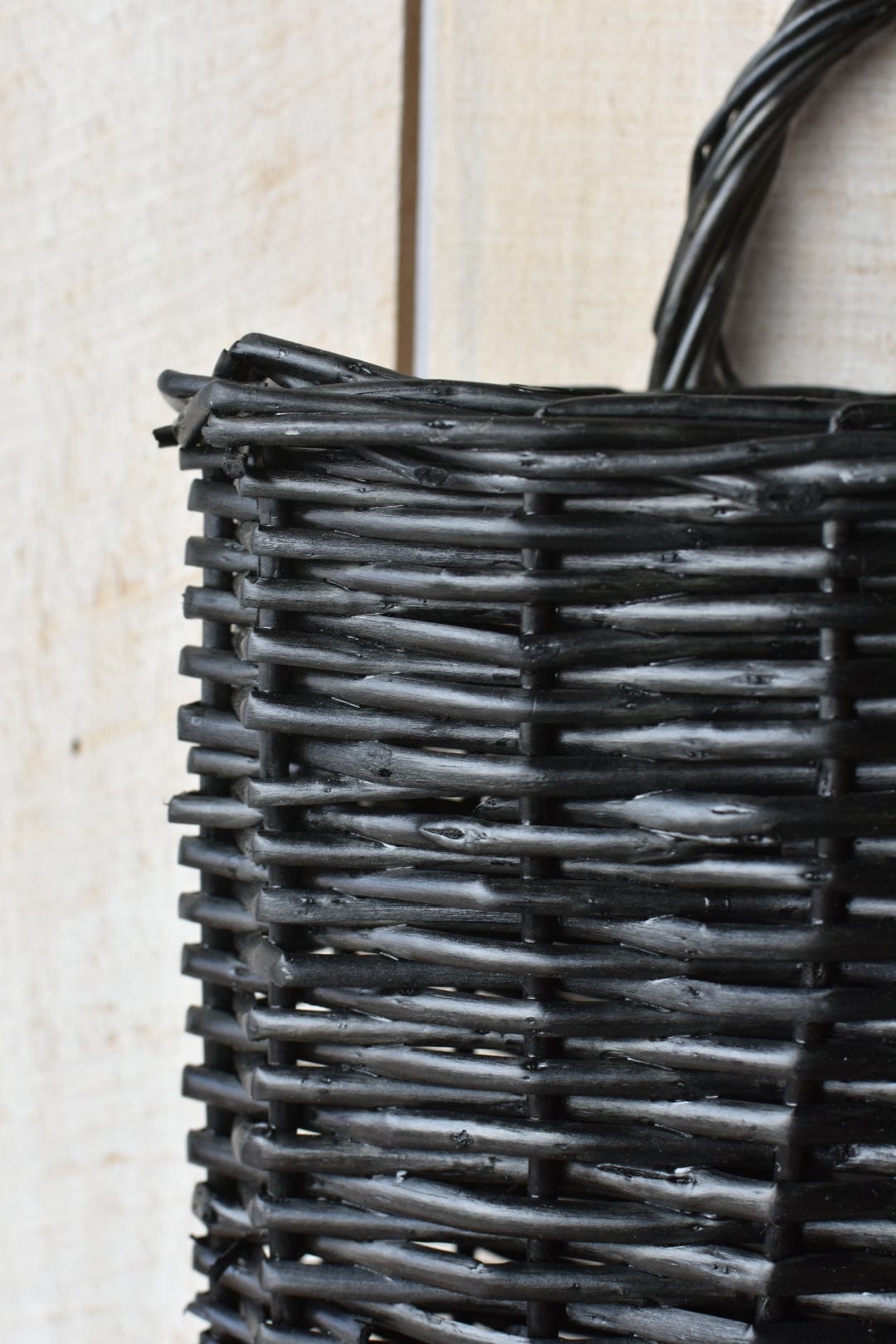 11" x 17" Wicker Basket w/Handle BLACK