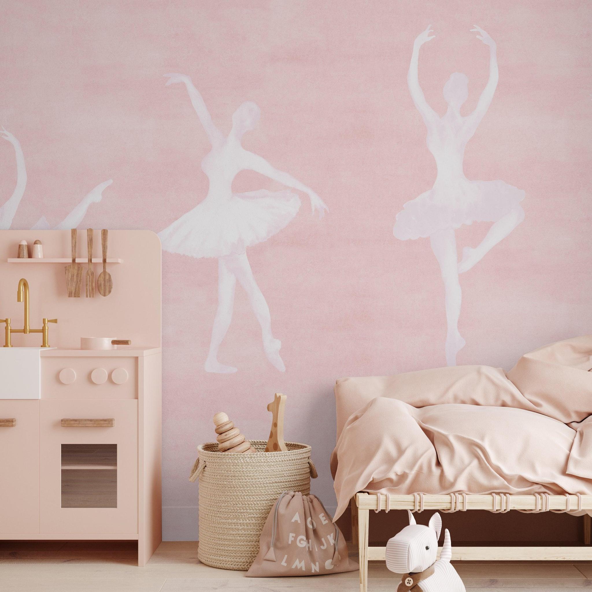 Pirouette (Mural Edition) Wallpaper