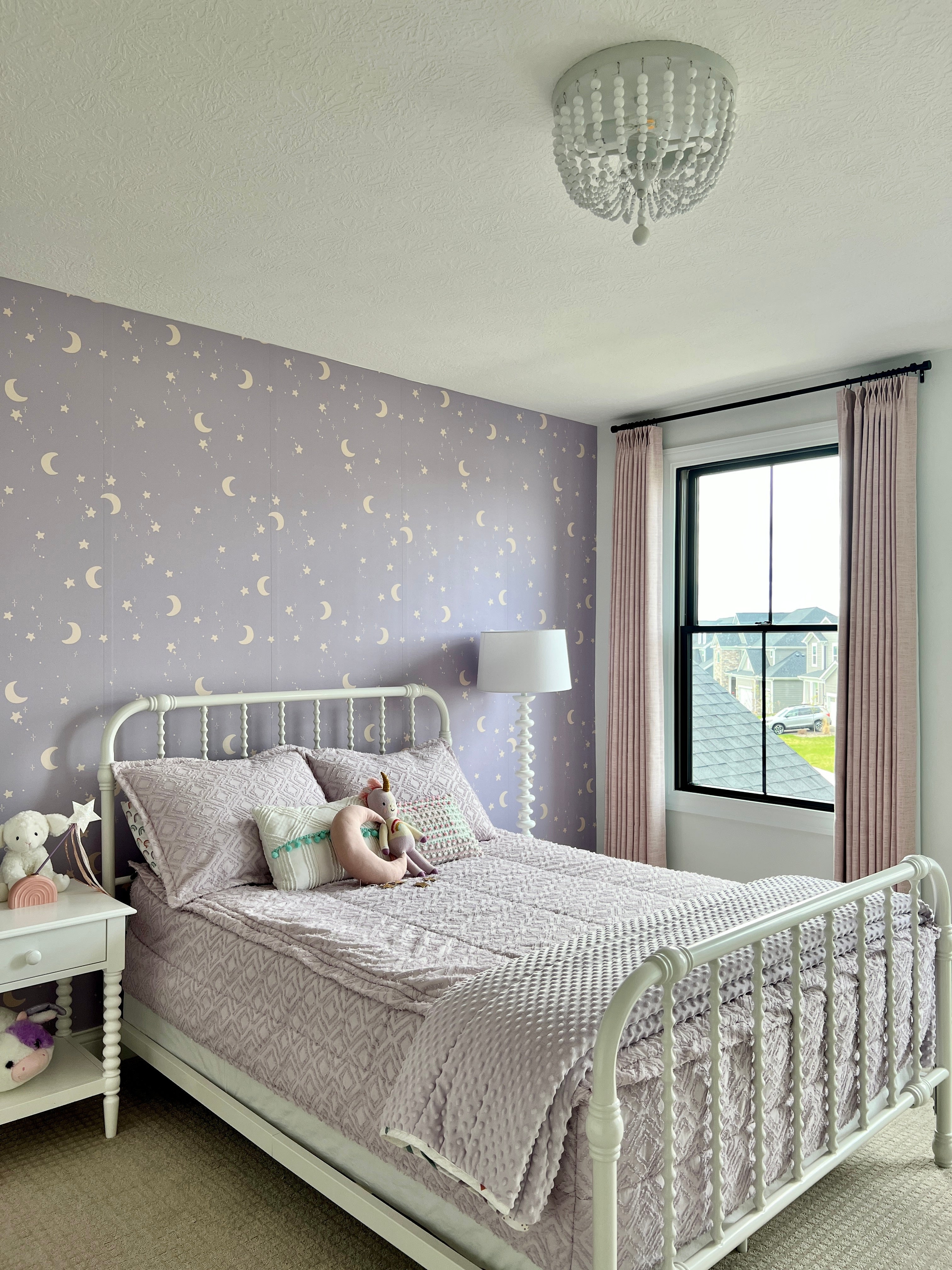 Eclipse Wallpaper by Thread Mama