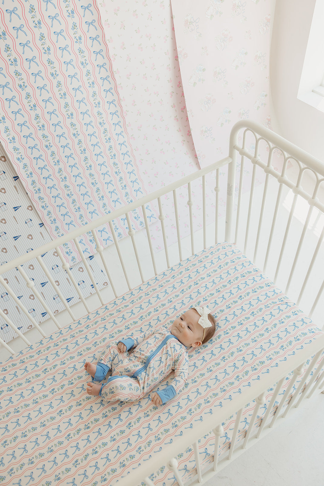 Amelia Bow Wallpaper by In My Jammers