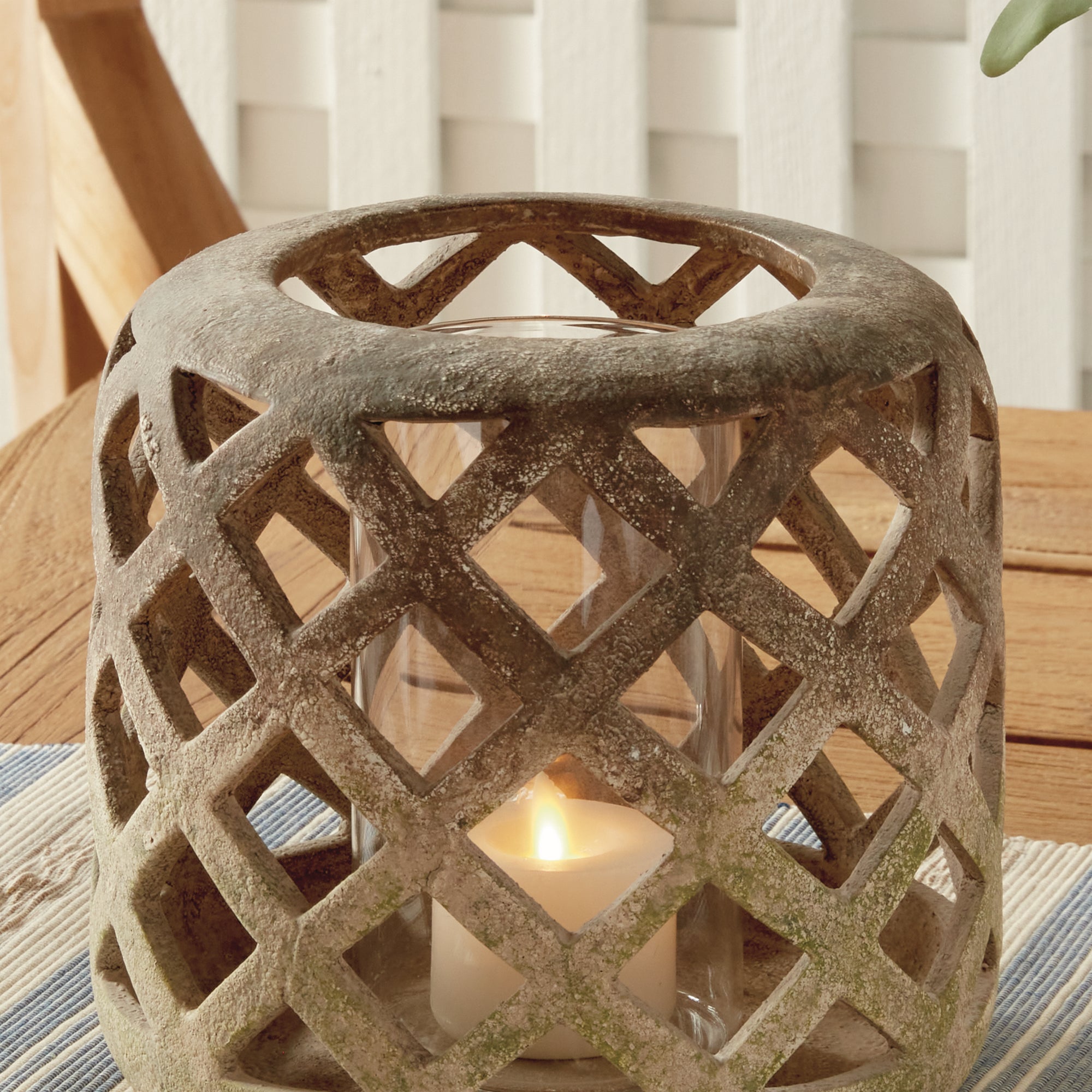 Lucca Hurricane- Moss Terracotta