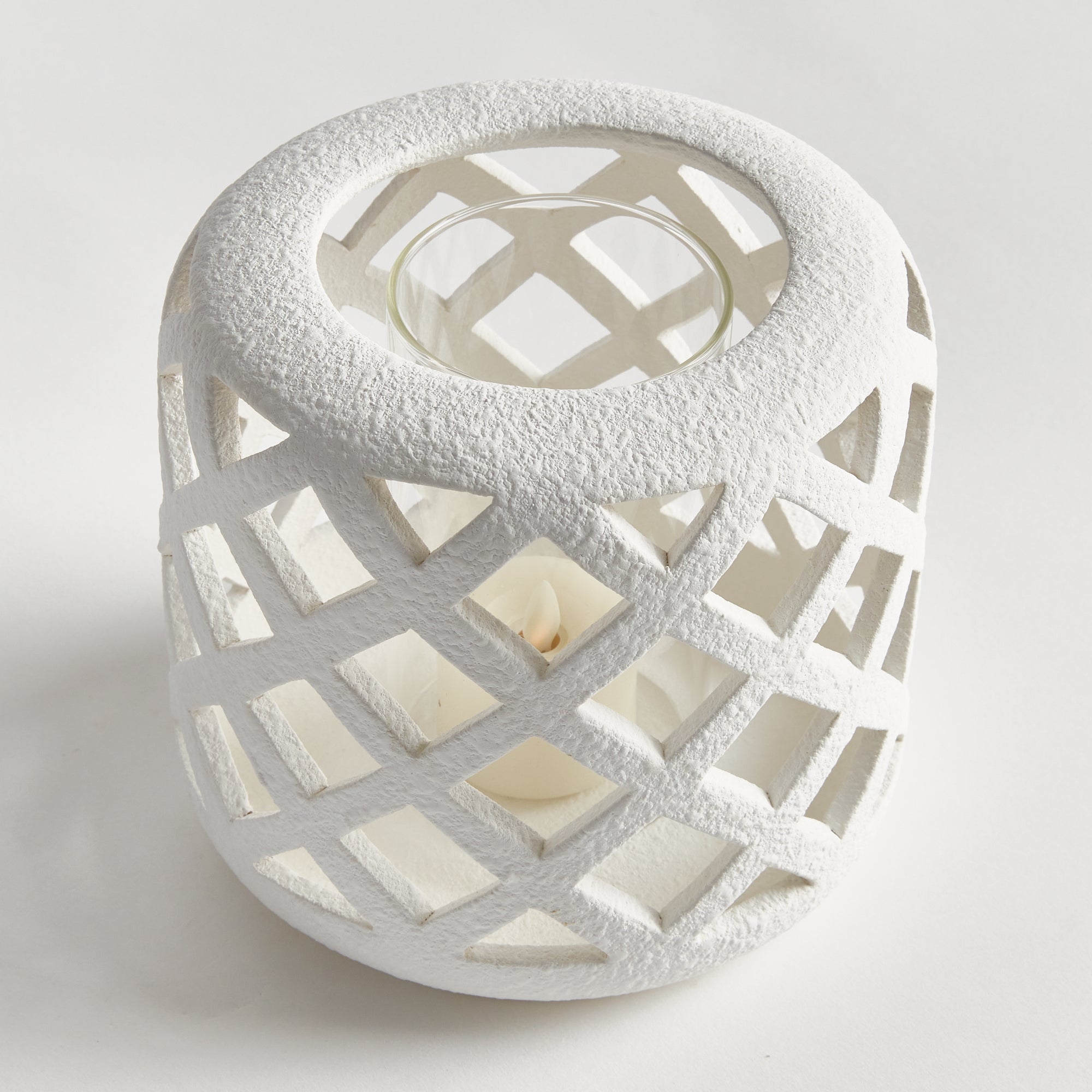 Lucca Hurricane- White