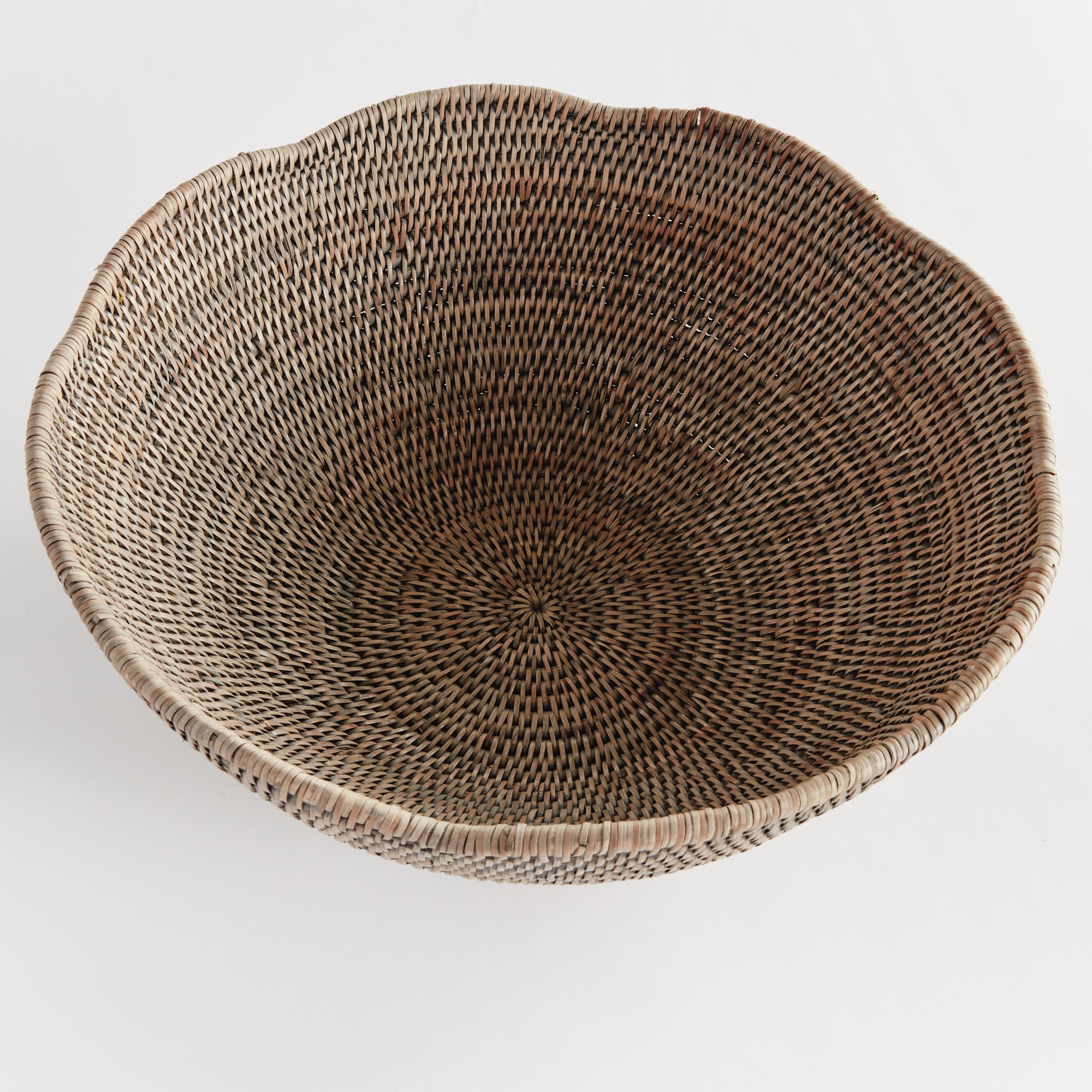 BURMA RATTAN SCALLOPED EDGE BOWL LARGE