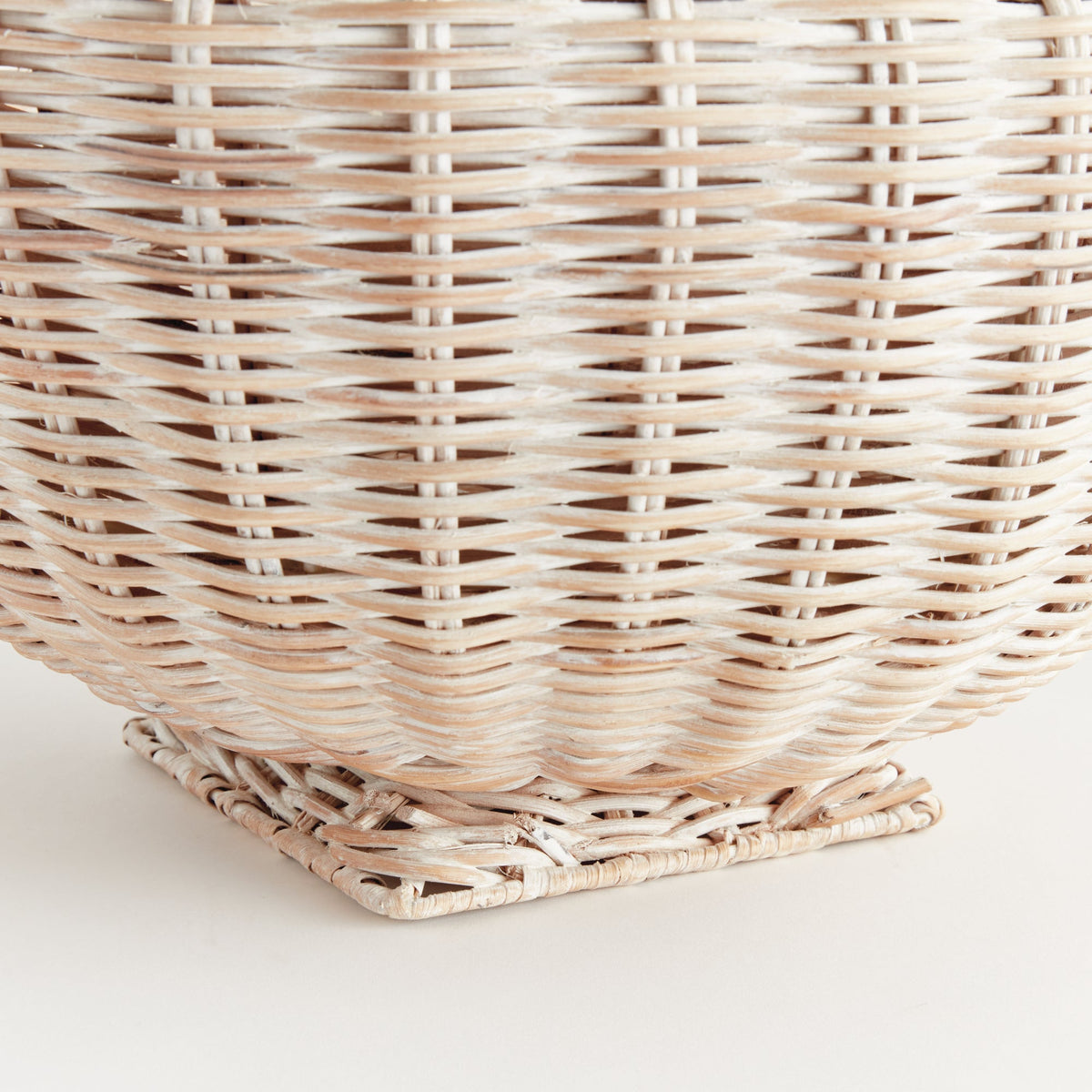 CHARLESTON RATTAN FOOTED BOWL SMALL