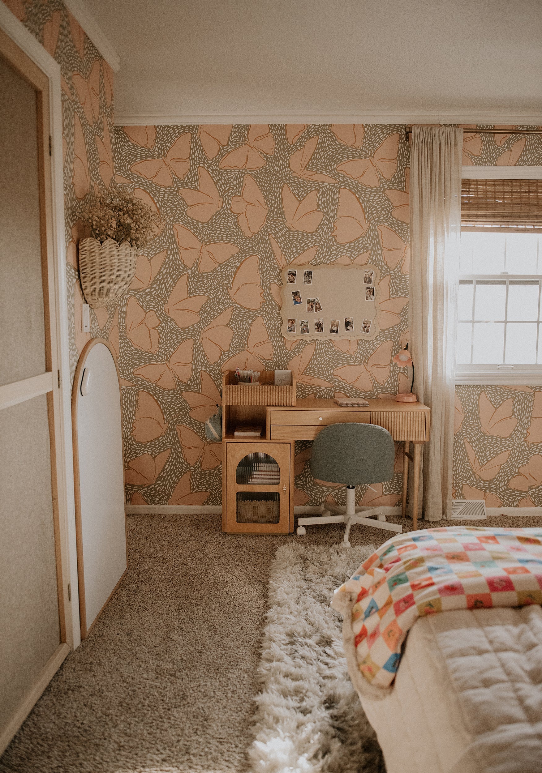 Ellie Wallpaper by Hufton Studio