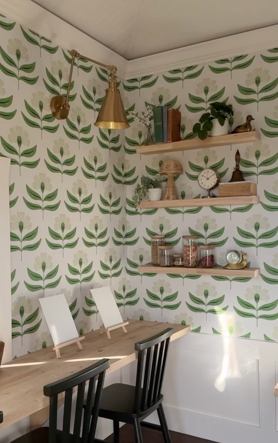 Viv Wallpaper by Amanda Houston