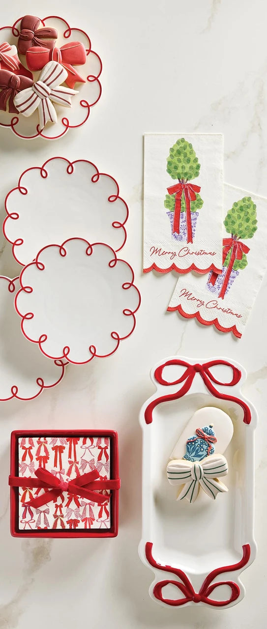 Scalloped Appetizer Plates - Red - Set of 4