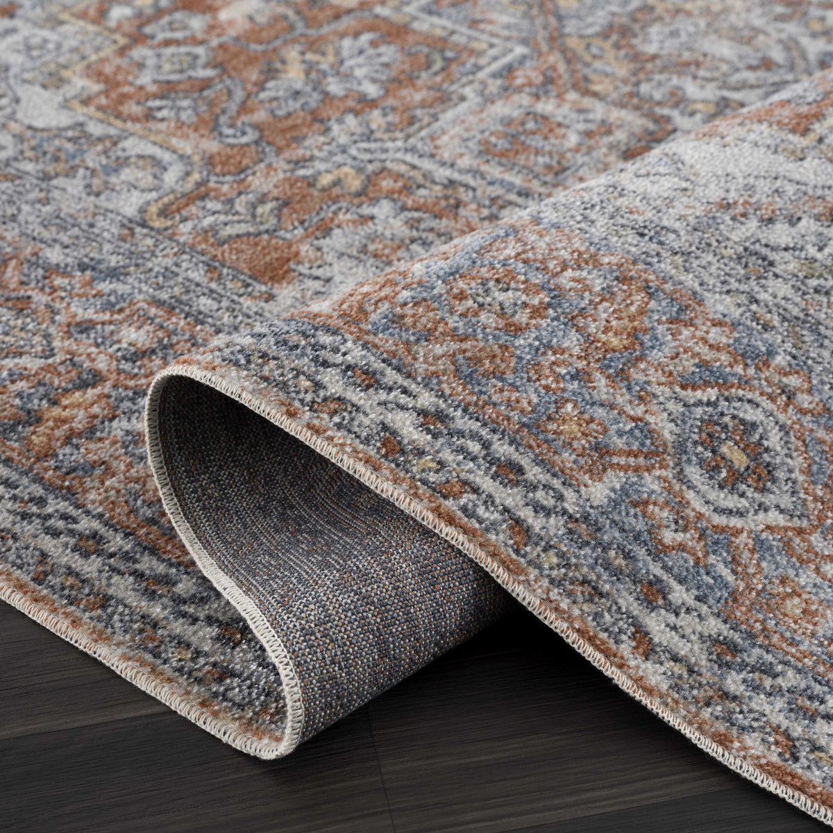 Aila Traditional Design Washable Rug - Clearance