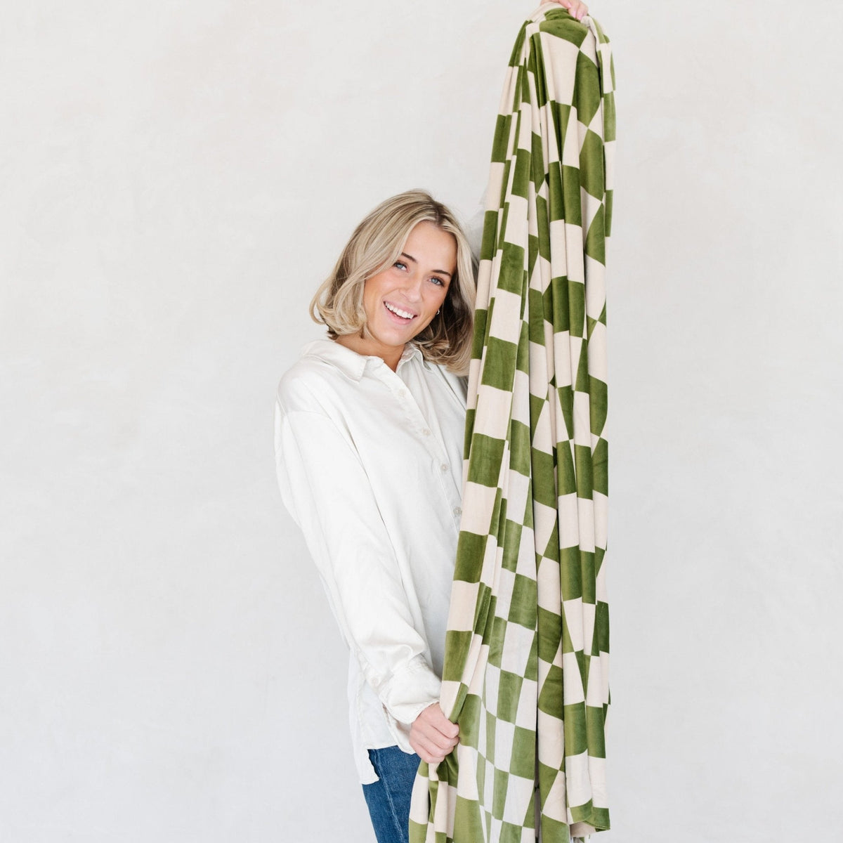 MINKY STRETCH XL THROW BLANKETS