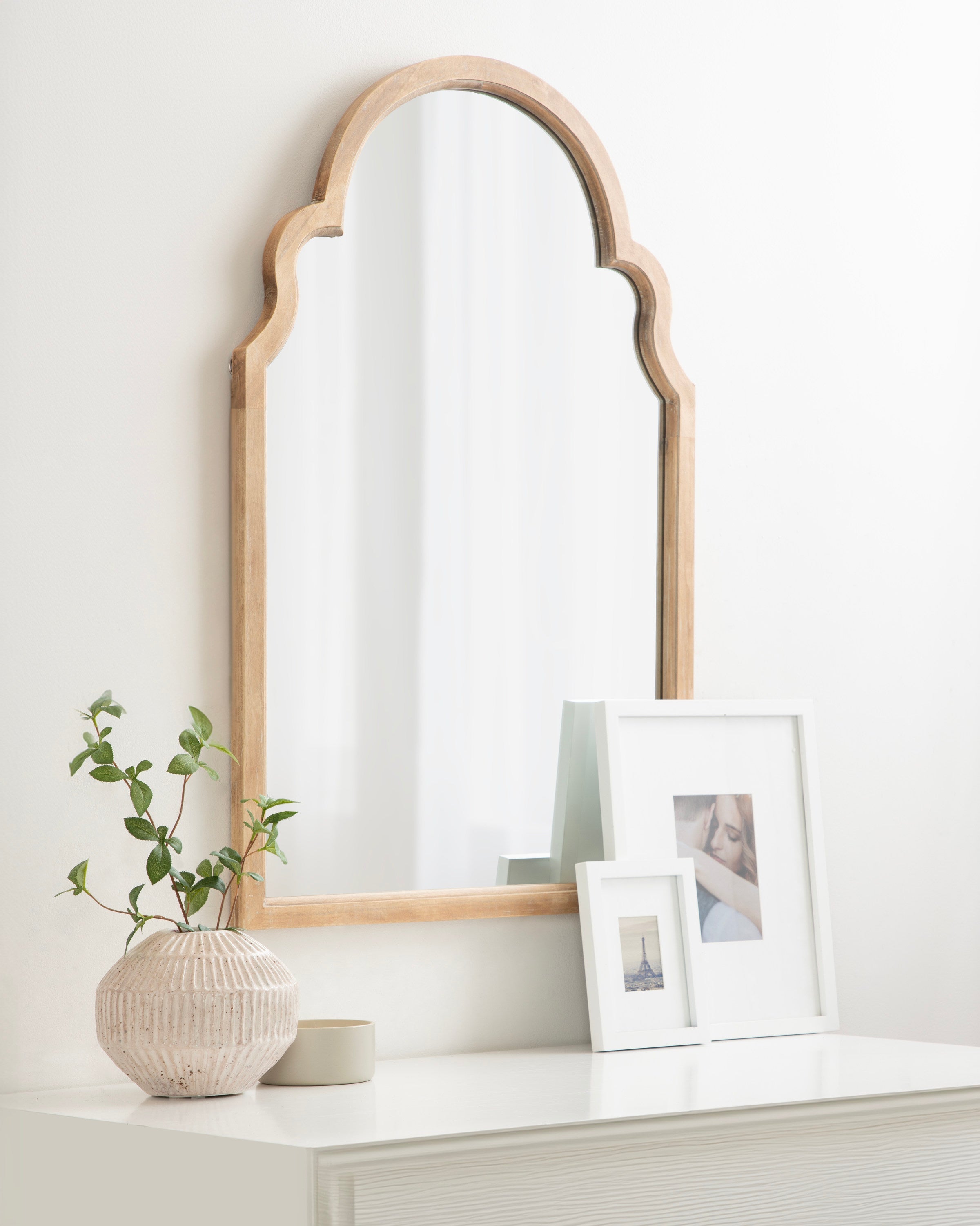 Hogan Arch Framed Mirror