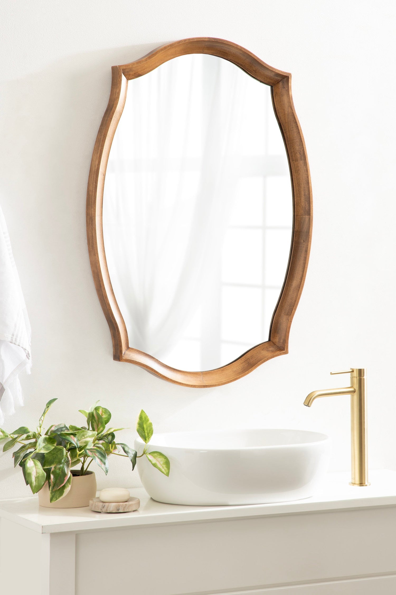 Hatherleigh Scallop Wall Mirror