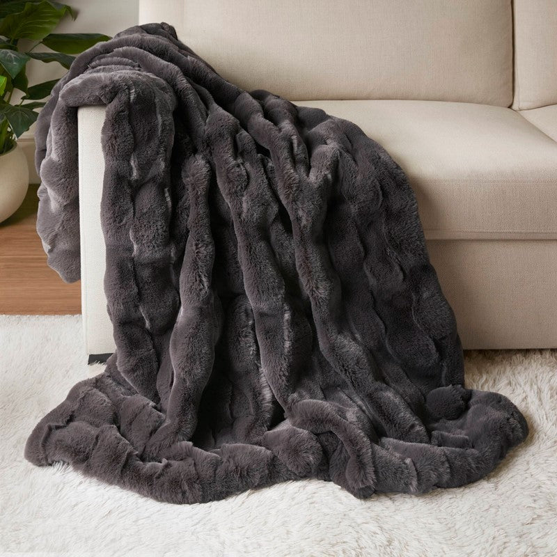 Vivienne Faux Fur Throw - Grey
