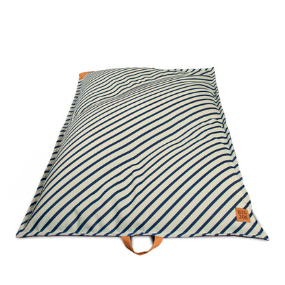 Lux Lagoon Lounger
