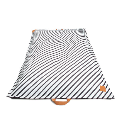 Lux Lagoon Lounger