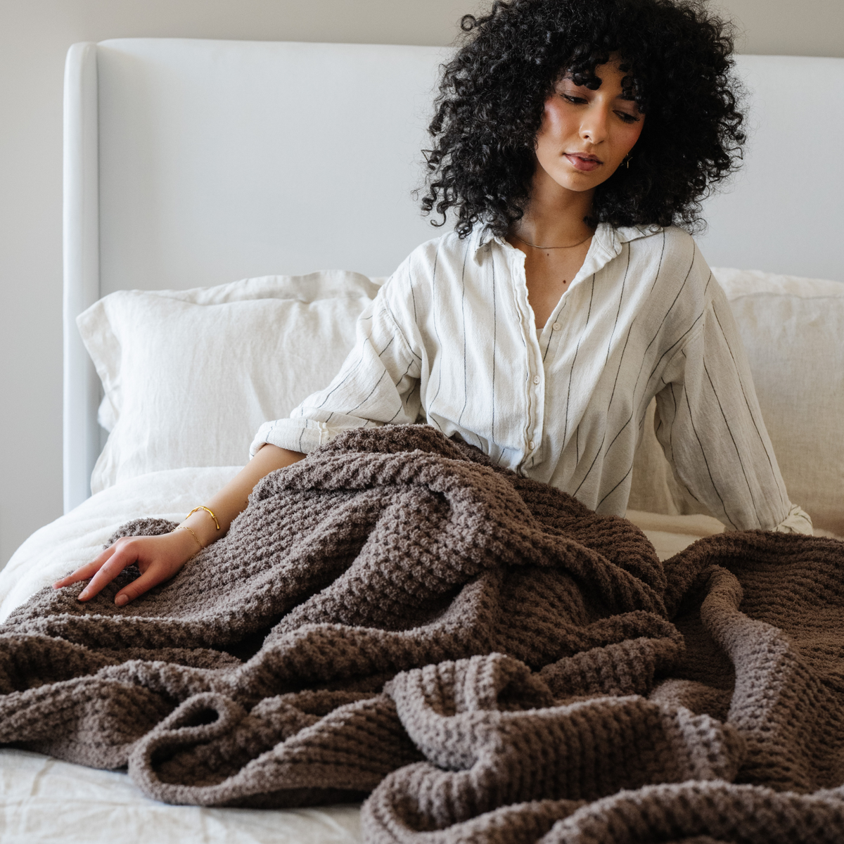 WAFFLE KNIT XL THROW BLANKETS