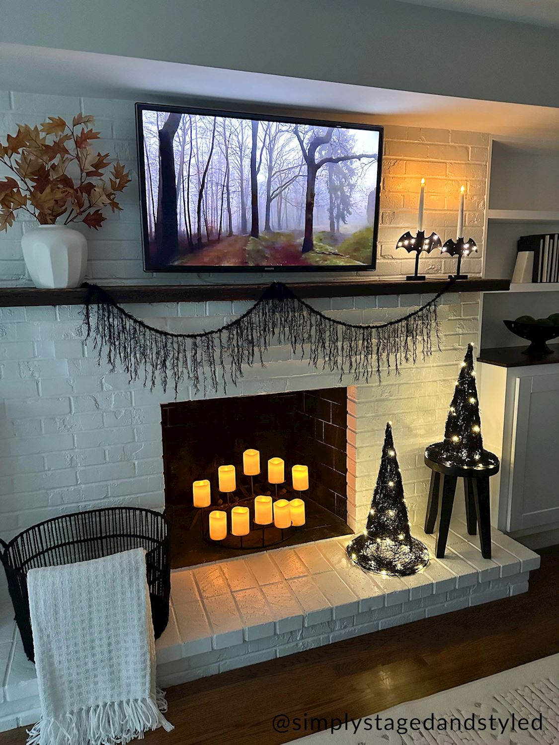 Light-Up Witch Hat Set