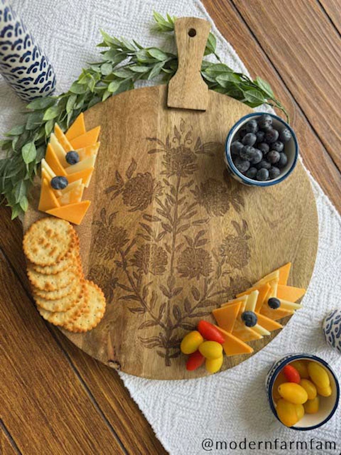 Flower Cluster Paddle Board