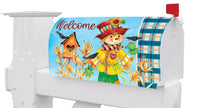 Scarecrow Birdhouse-Mailbox Makeover