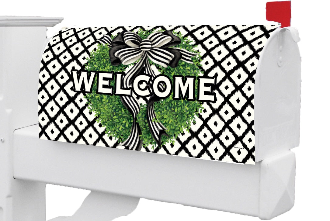 Sophisticated Stripe-Mailbox Makeover