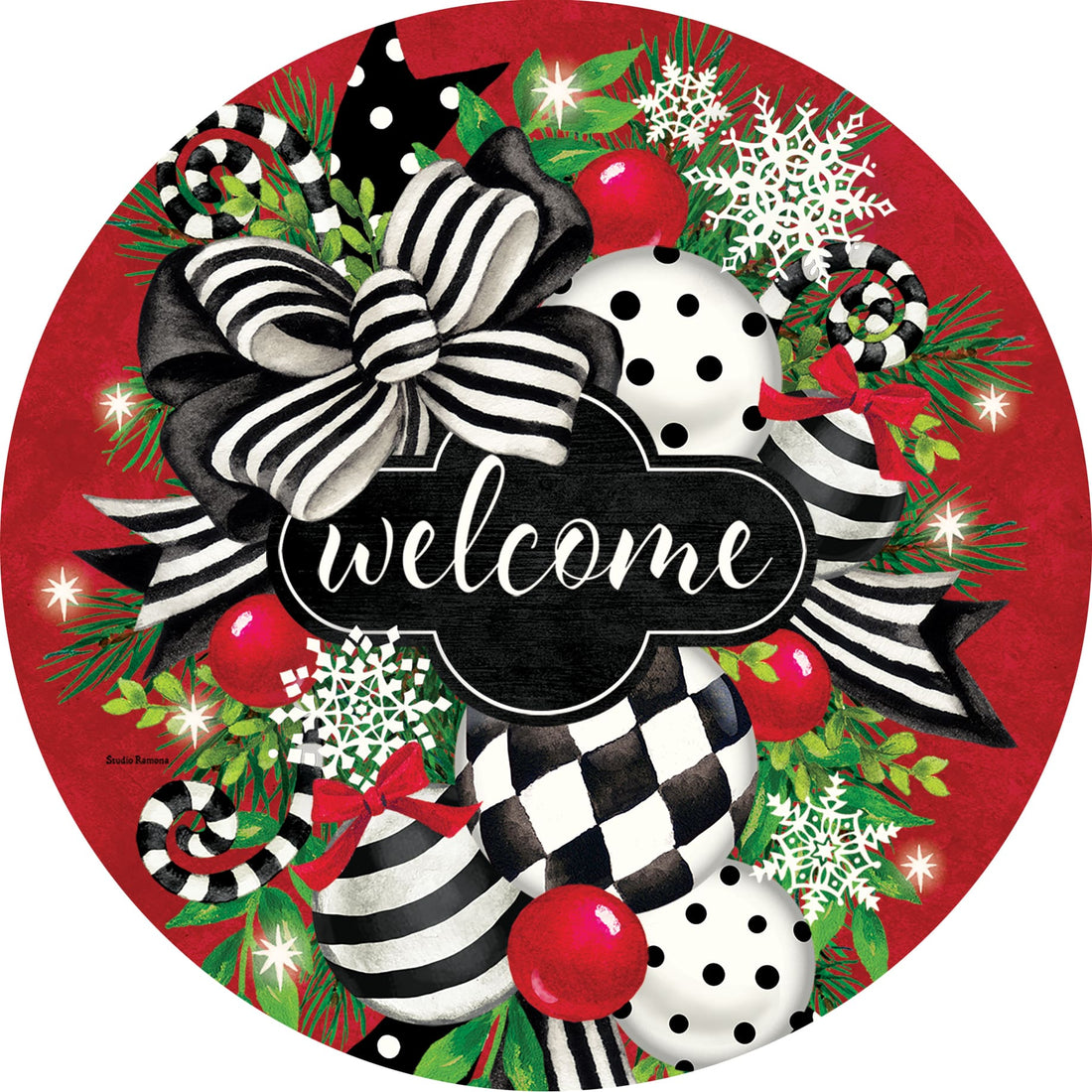 Black &amp; White Swag-Accent Magnet