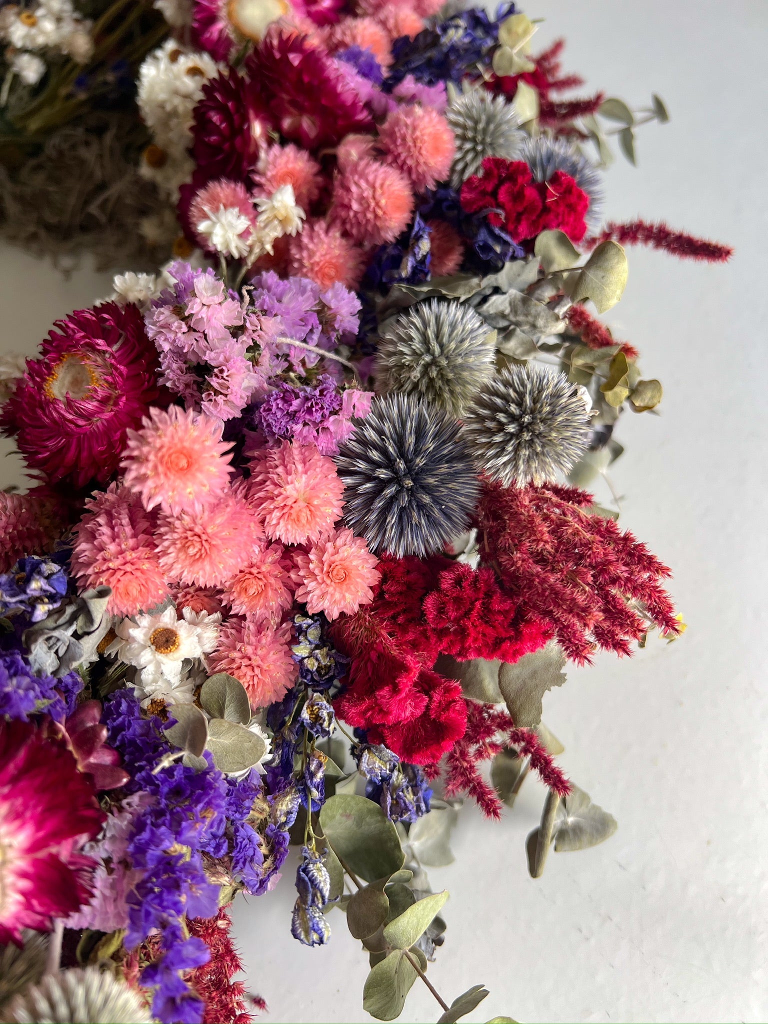 Dried Wreath-Raspberry Beret