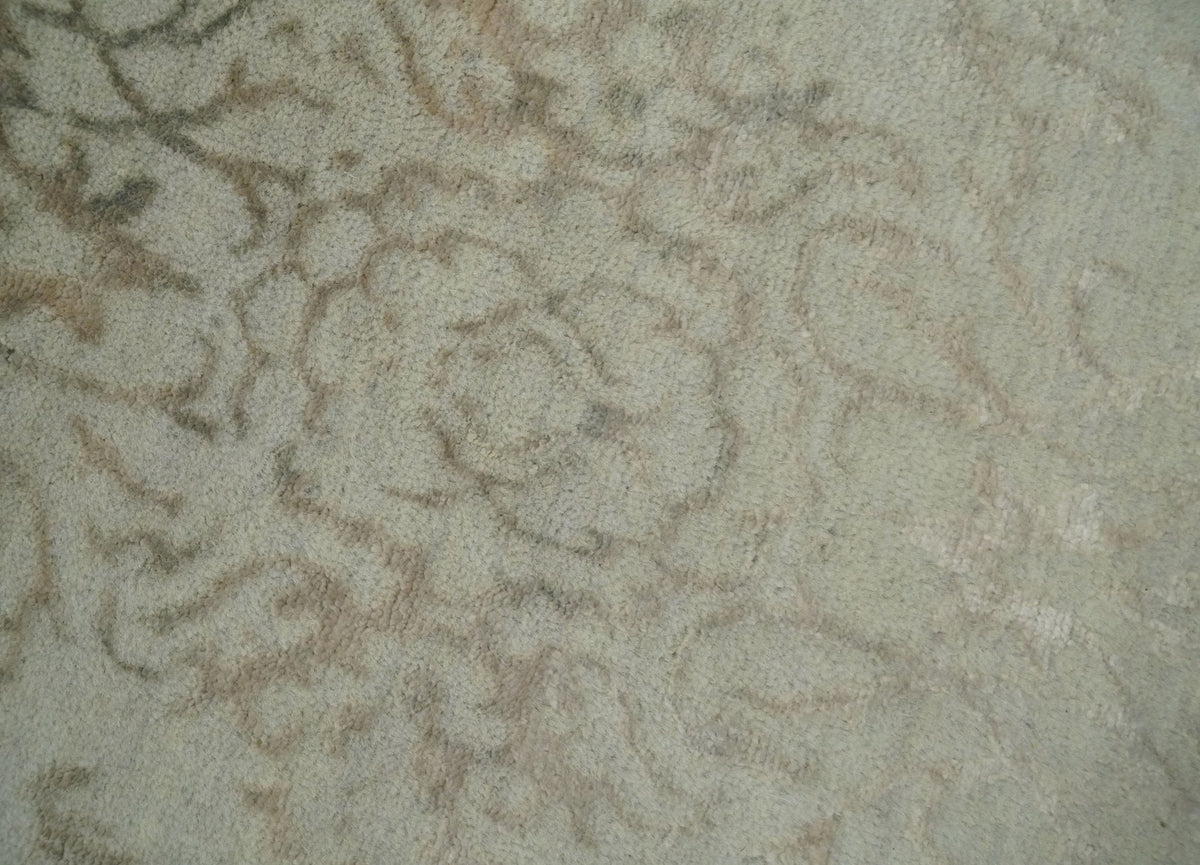 5x7 Fine Hand Knotted Beige and Brown Traditional Style Antique Wool and Silk Rug