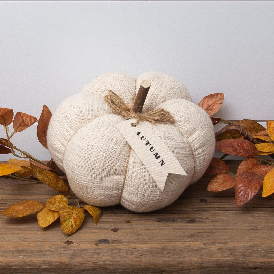 Cream Knit Pumpkin with Fabric Tag, Large