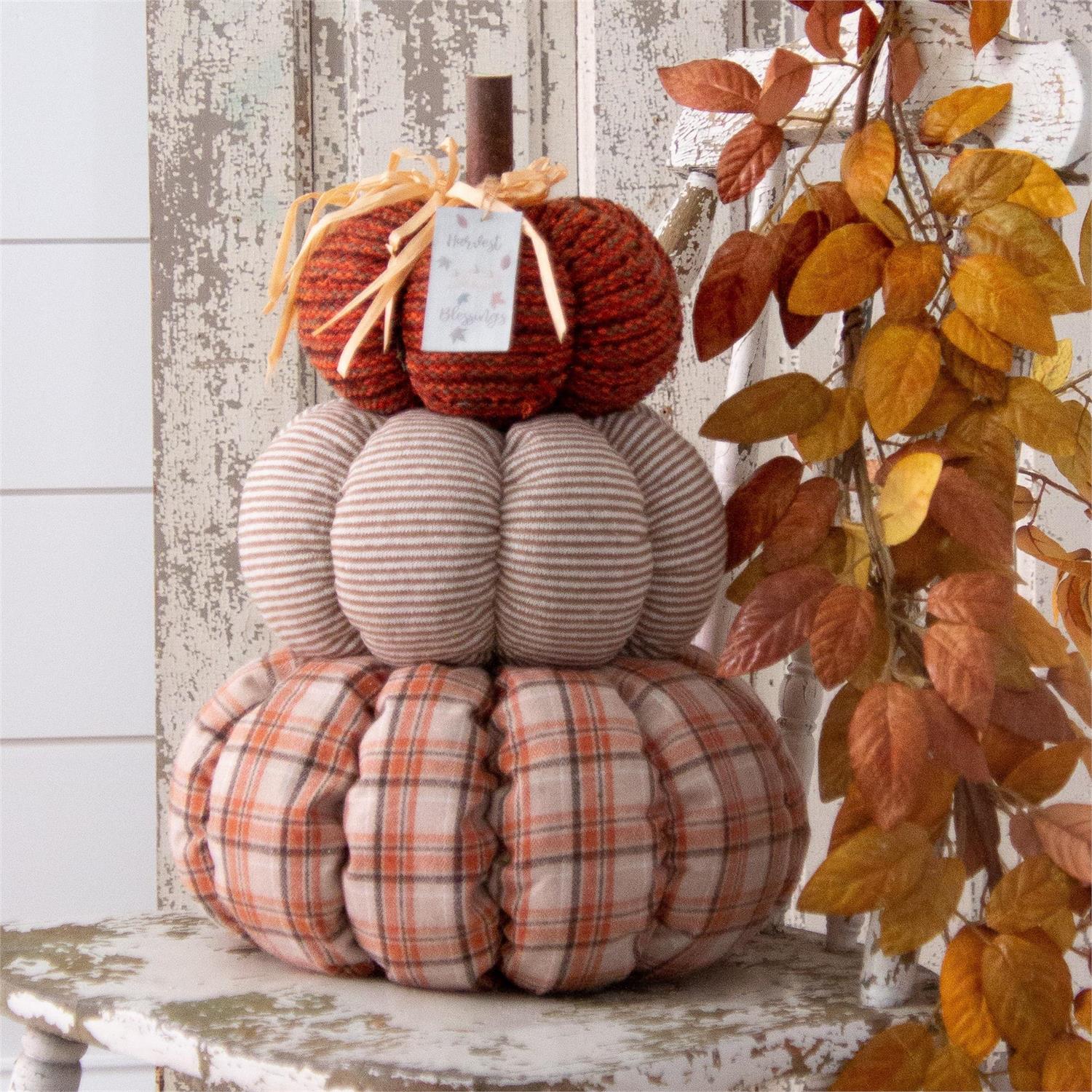 Stacked Knit Pumpkins