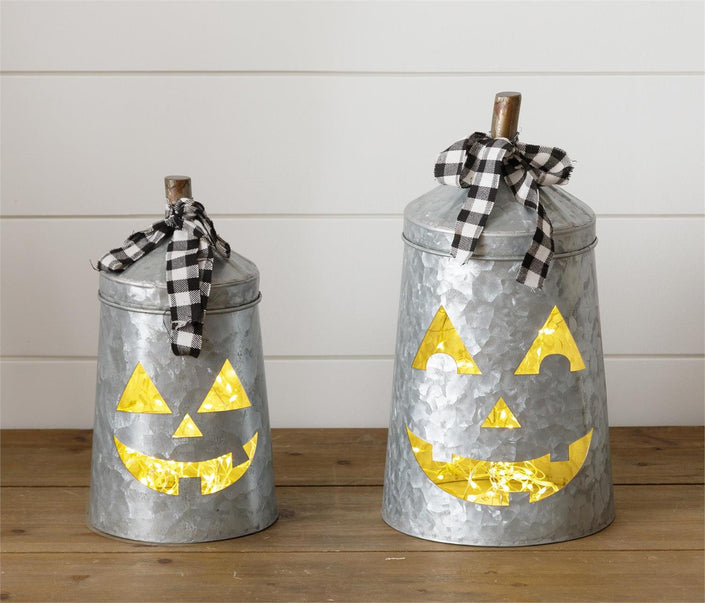 OIL CAN JACK O LANTERN SET