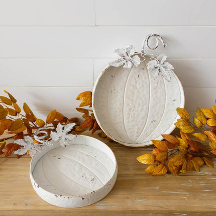 TRAYS - PUMPKIN SHAPED, DISTRESSED WHITE