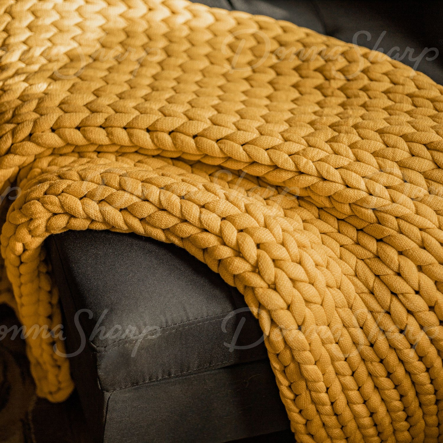 Chunky Knit Throw- Gold