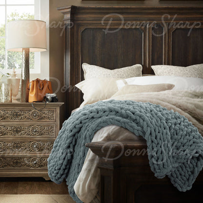 Chenille Knit Throw- Seaside