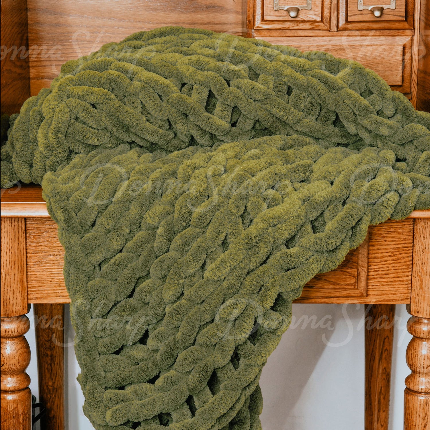 Chenille Knit Throw- Olive