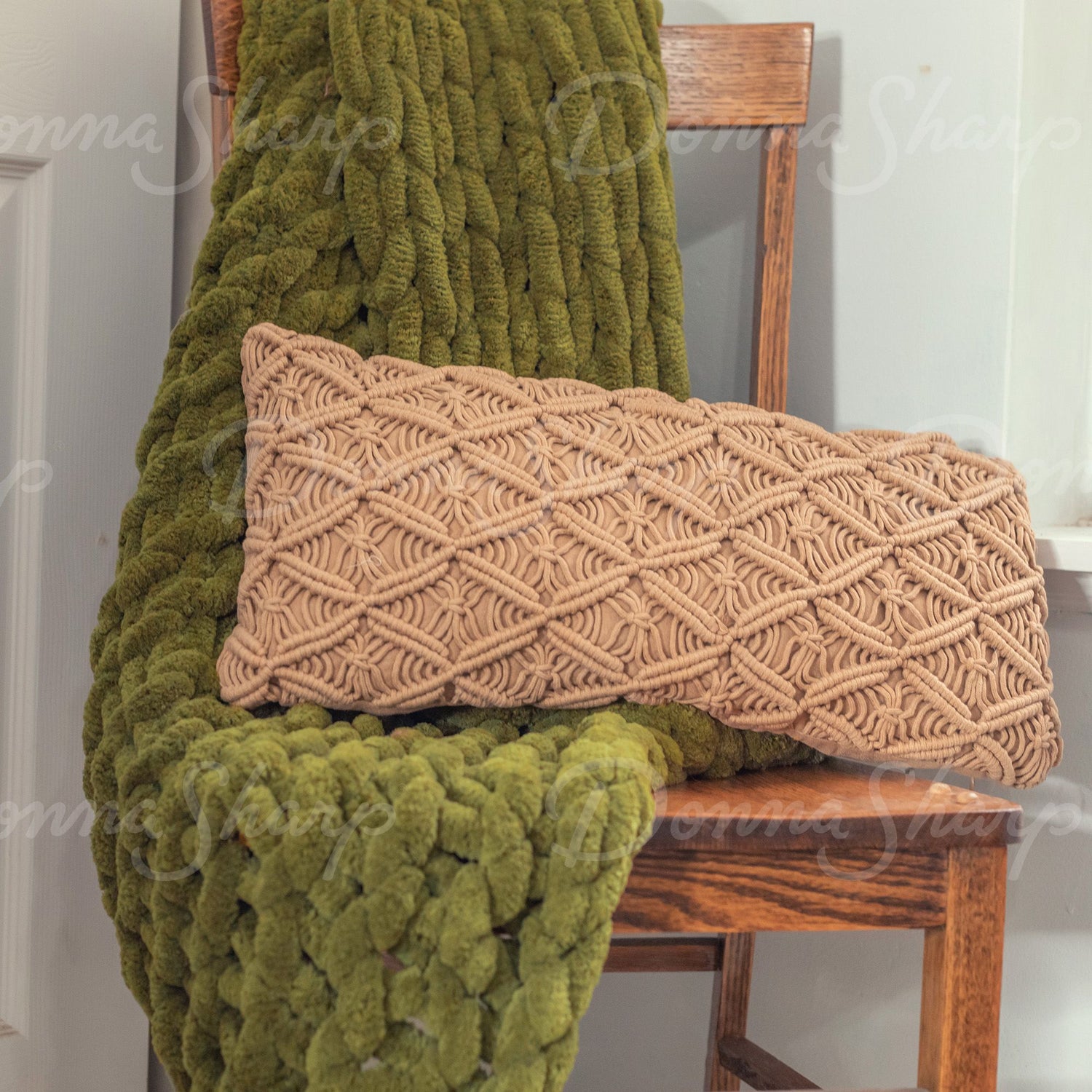 Chenille Knit Throw- Olive
