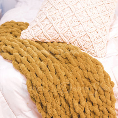 Chenille Knit Throw- Gold