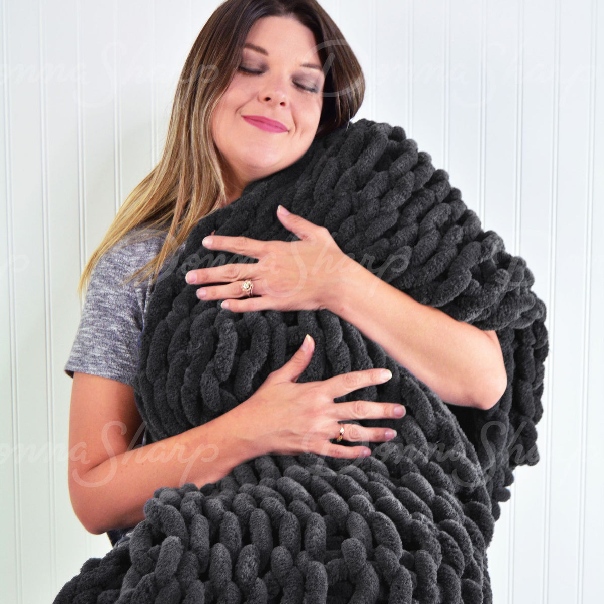 Chenille Knit Throw- Charcoal
