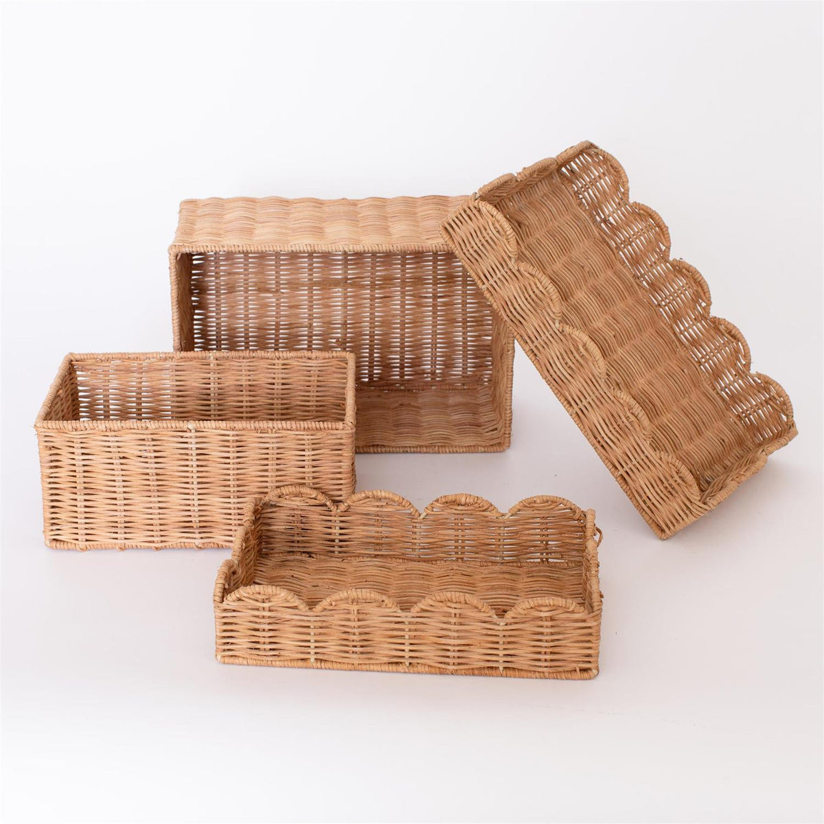 Scalloped Lidded Basket Box (Set of 2)