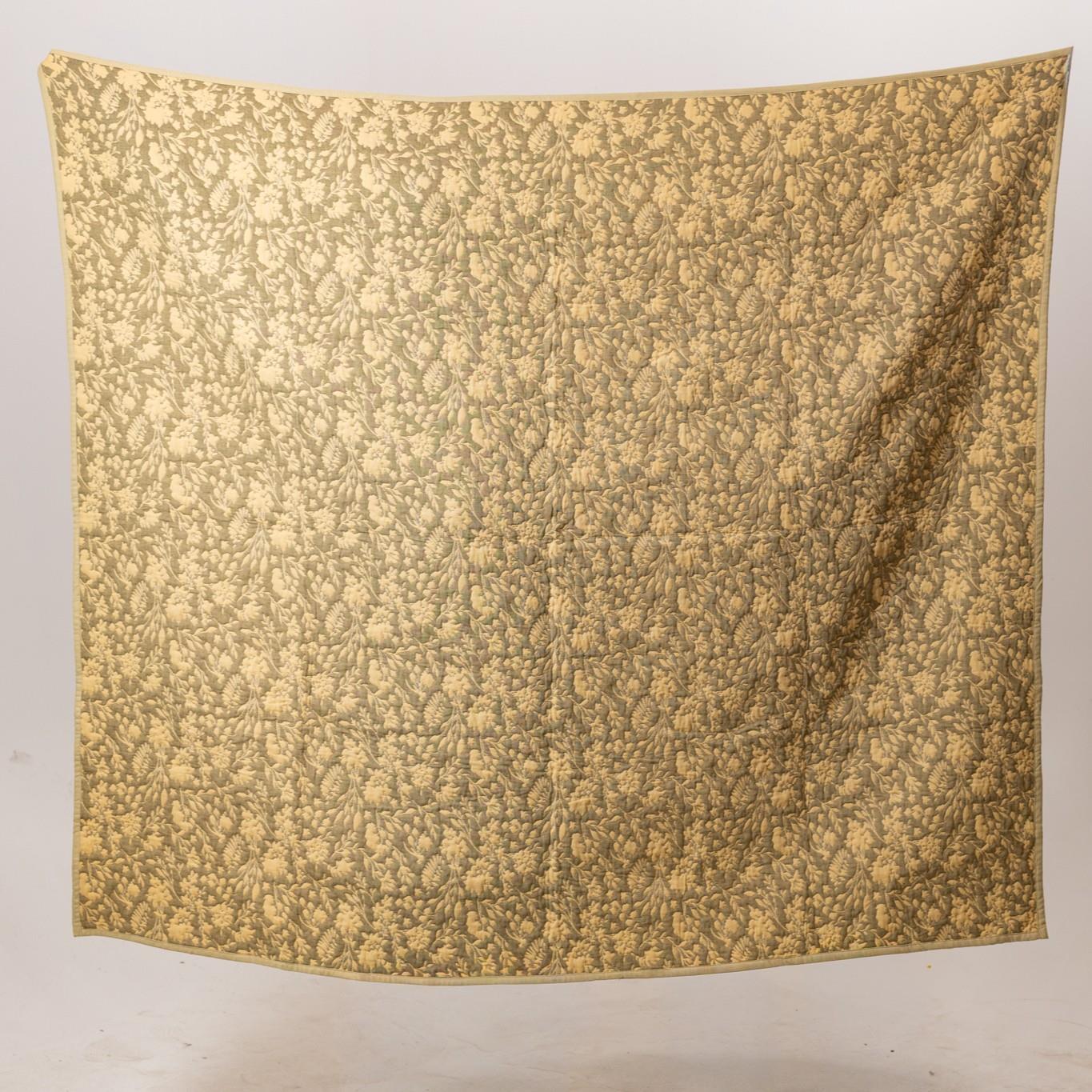 Throw - Reversible Jacquard French Provincial