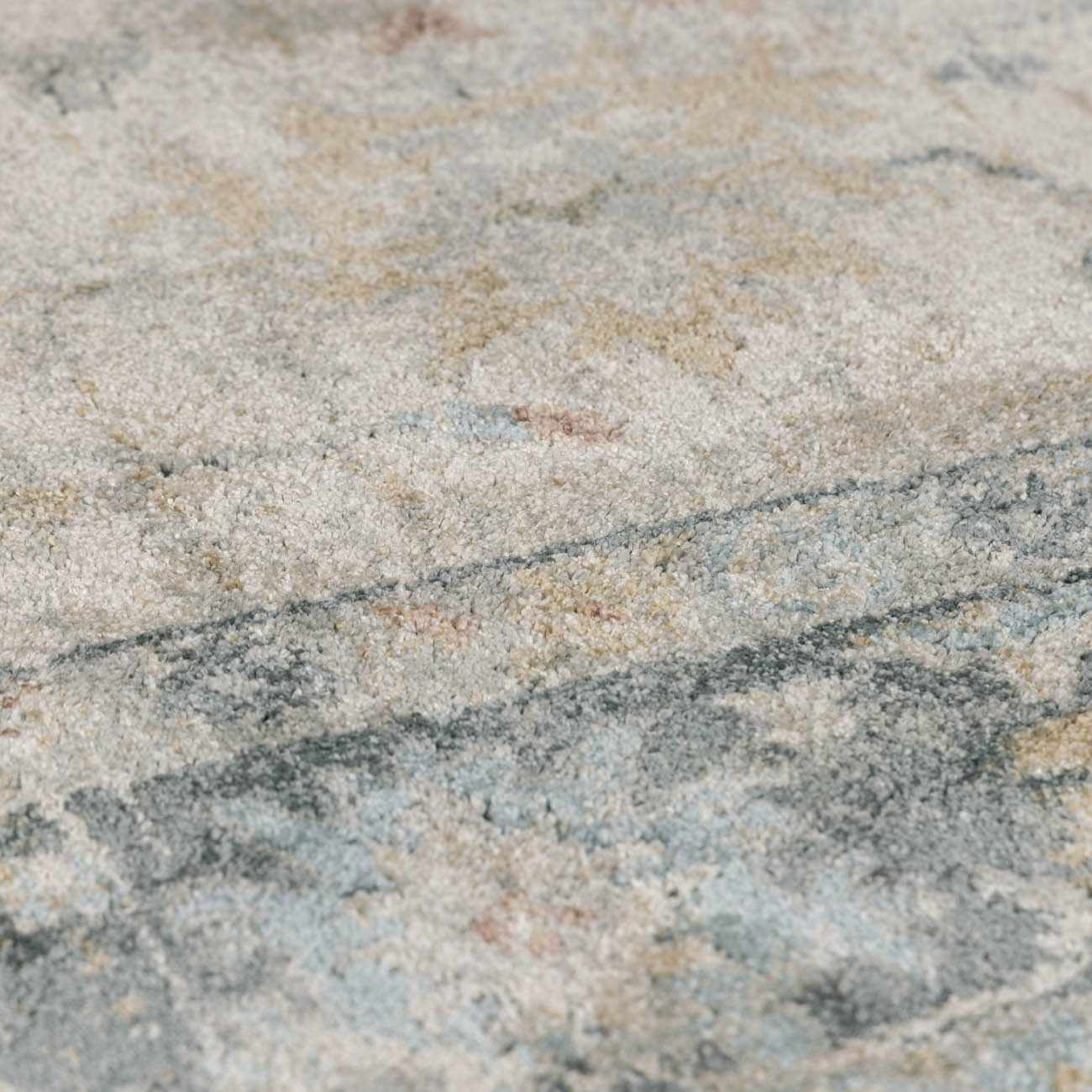 Ahmaud Beige &amp; Light Gray Thick Luxe Area Rug