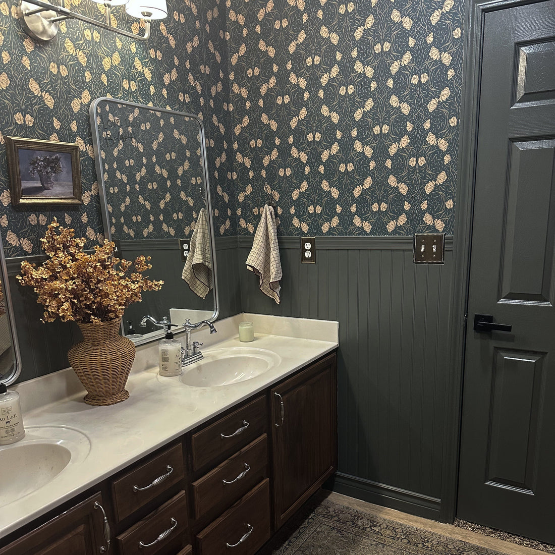 Amberly Wallpaper by Aubrey Fairchild