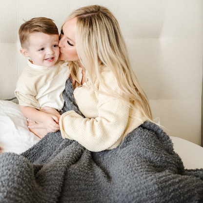 RIBBED BAMBONI® THROW BLANKETS