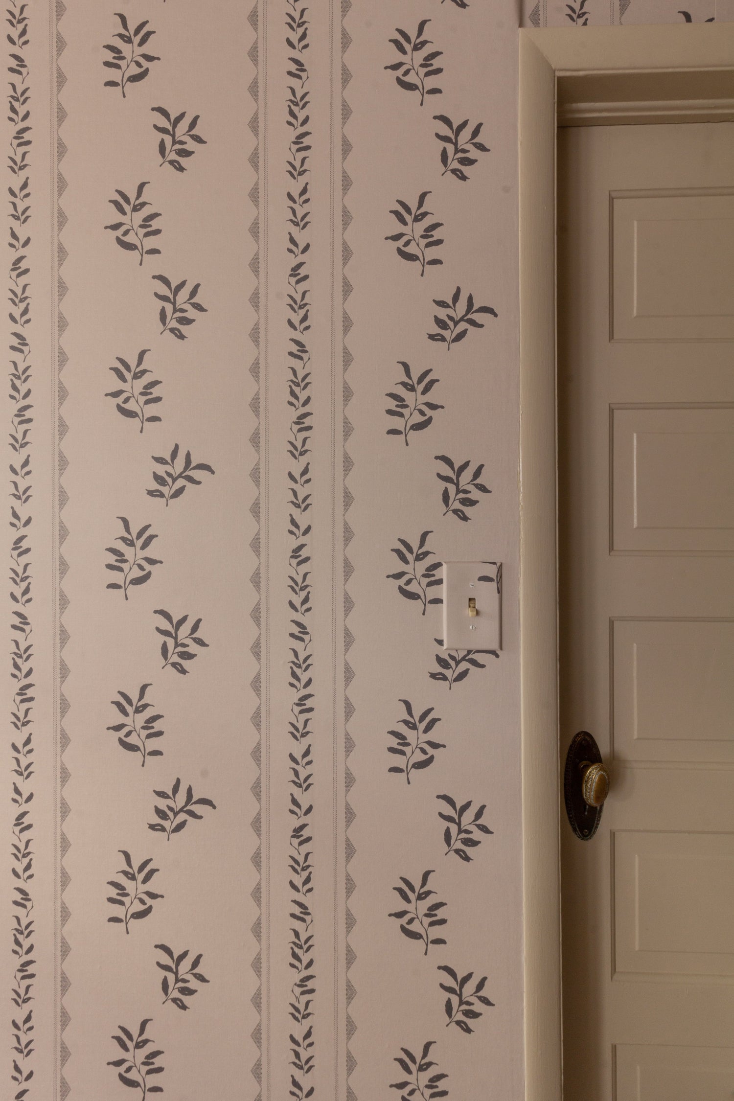 Colleen Wallpaper by Gabriela Dachin