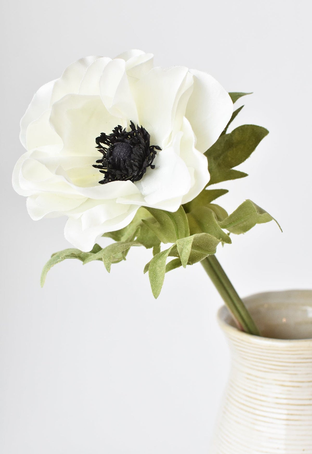 17" Faux Anemone White Stem