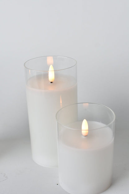 Set of 3 LED Flickering Candles in Glass Vase